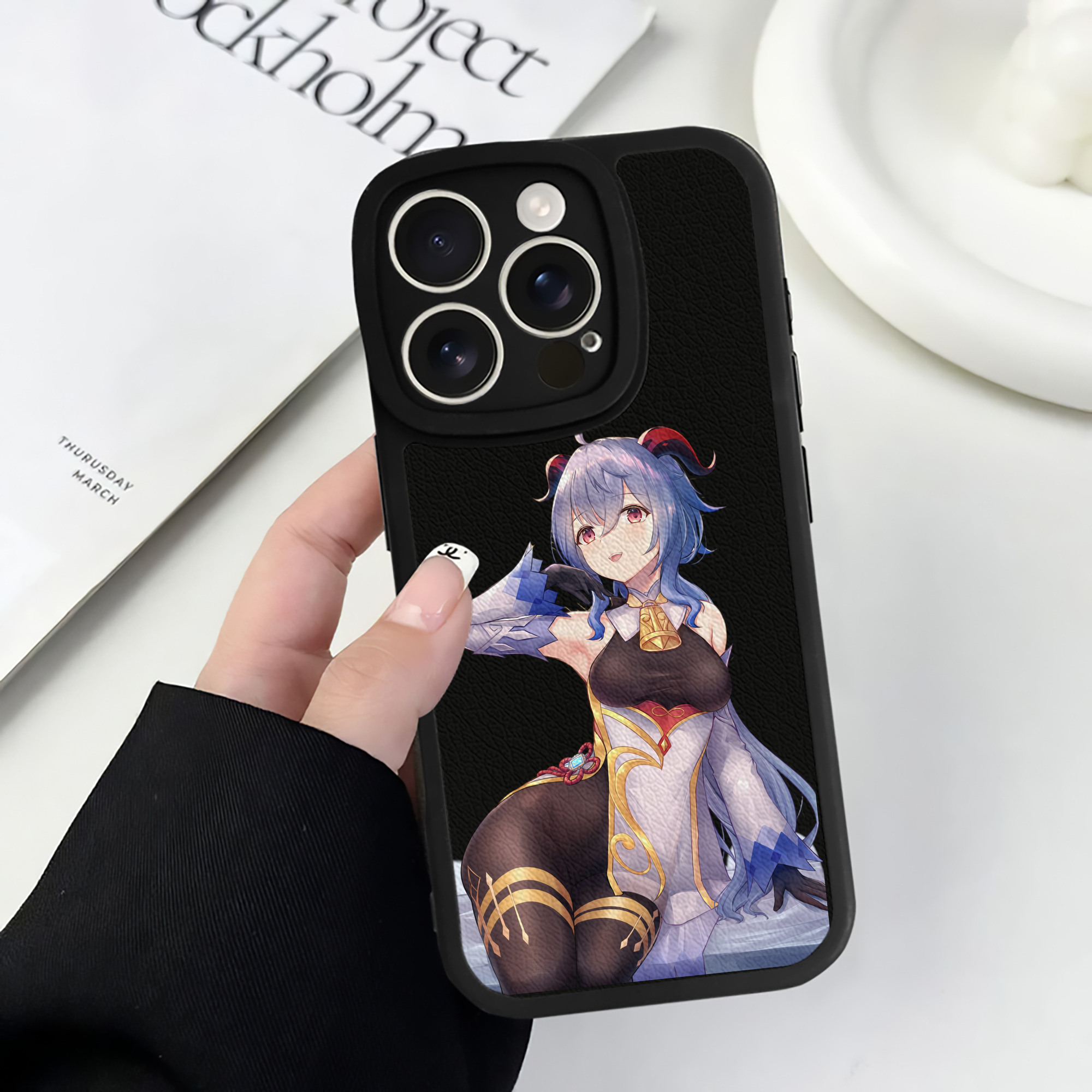 げんし神 甘雨 かんう genshin Ganyu 【iPhone 16シリーズ対応】シリコンスマホケース（レザー調） 材質：シリコン